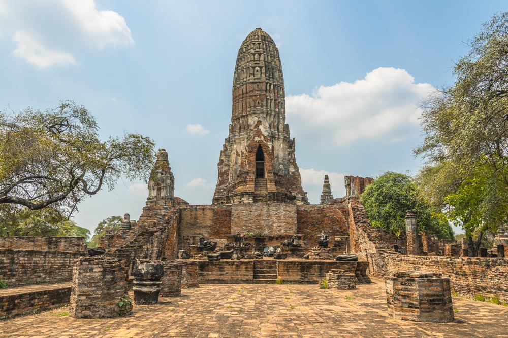ayutthaya-temple-ruins-2-thailand-backpacking