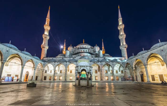 blue-mosque-night-istanbul-turkey