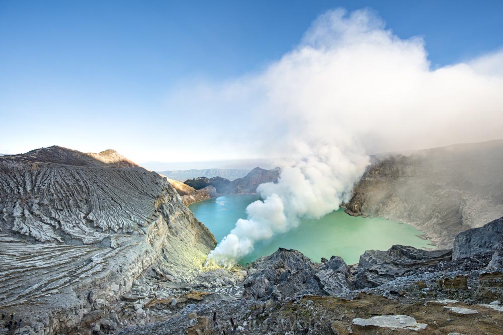 mount-kawah-ijen-java-indonesia