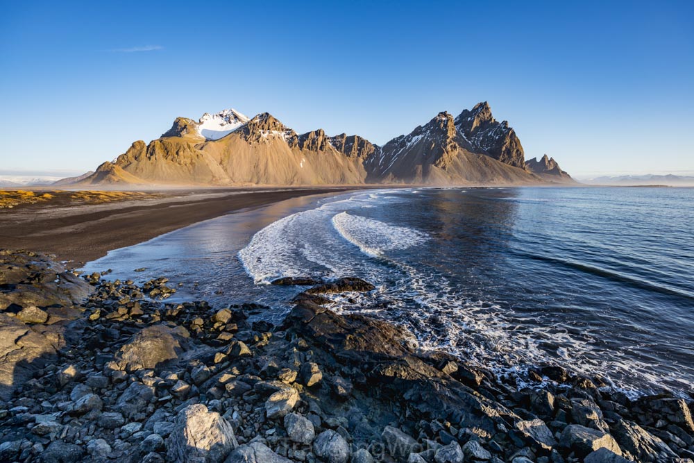 stokksnes-mountains-iceland