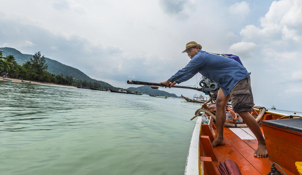 koh-tao-boat-taxi-thailand-backpacking