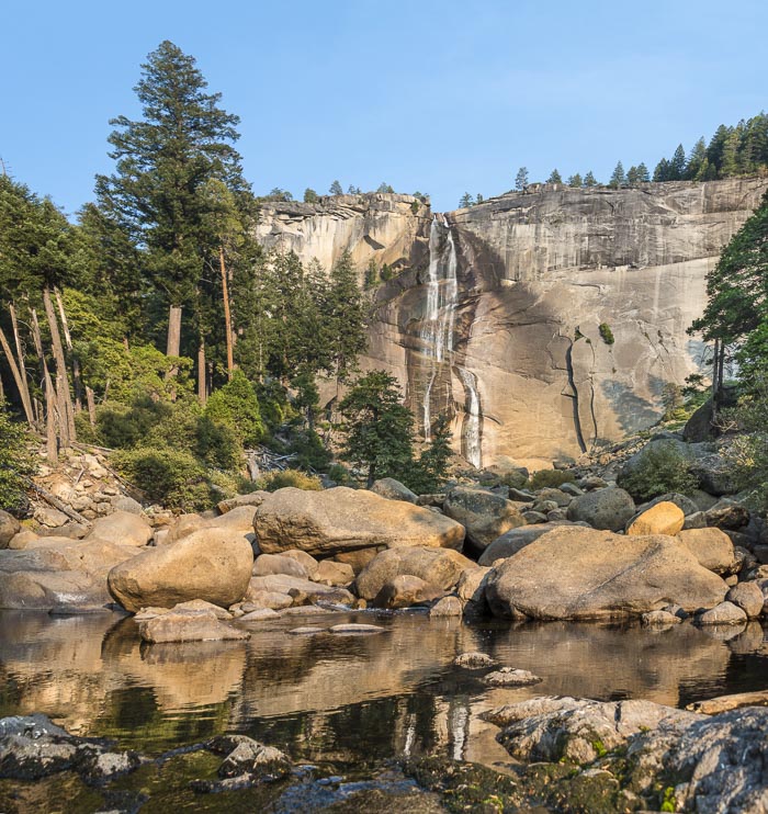 nevada falls in yosemite national park